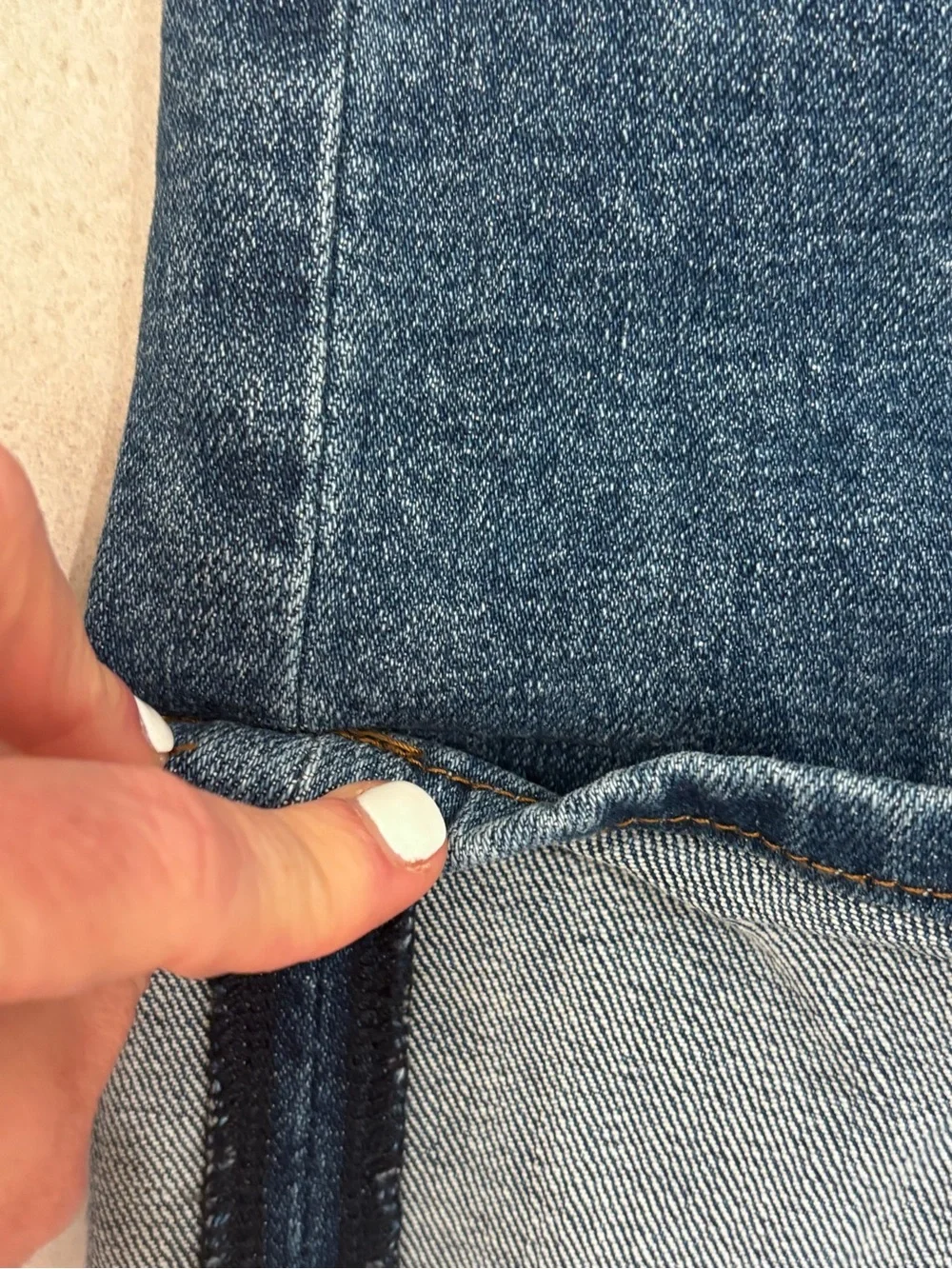 Kut from the Kloth Sienna Wide-leg Cuffed Jeans - Picture 2 of 7